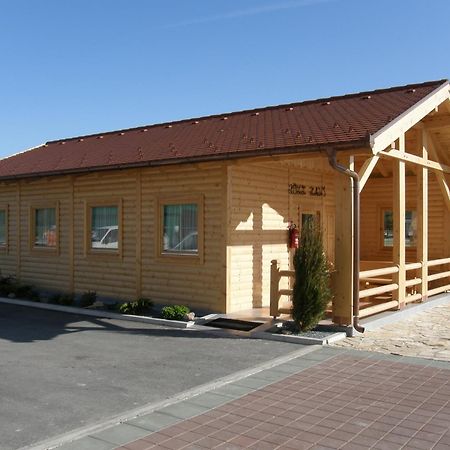 Hotel Kralj Donji Kraljevoc Екстер'єр фото