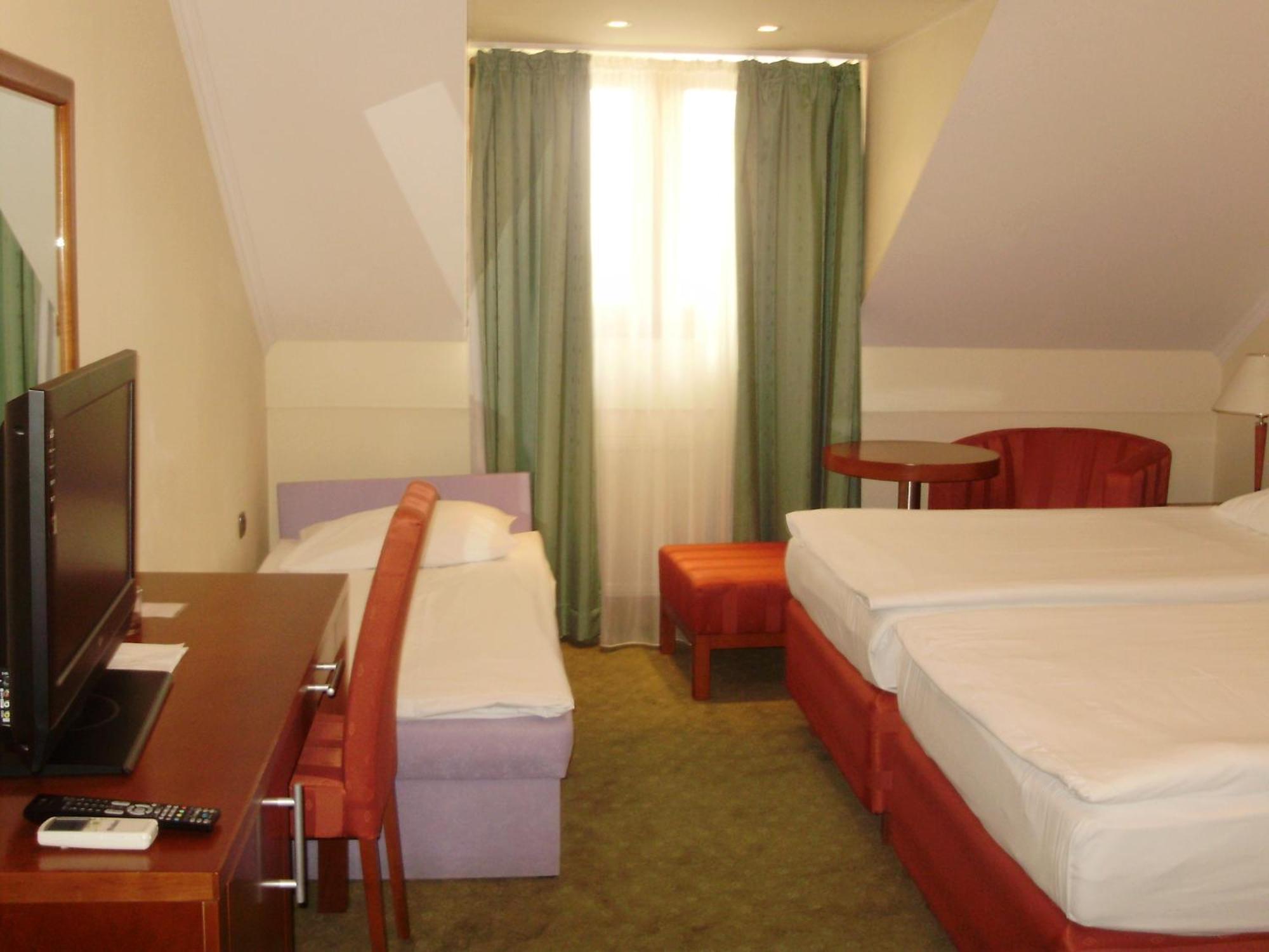 Hotel Kralj Donji Kraljevoc Номер фото