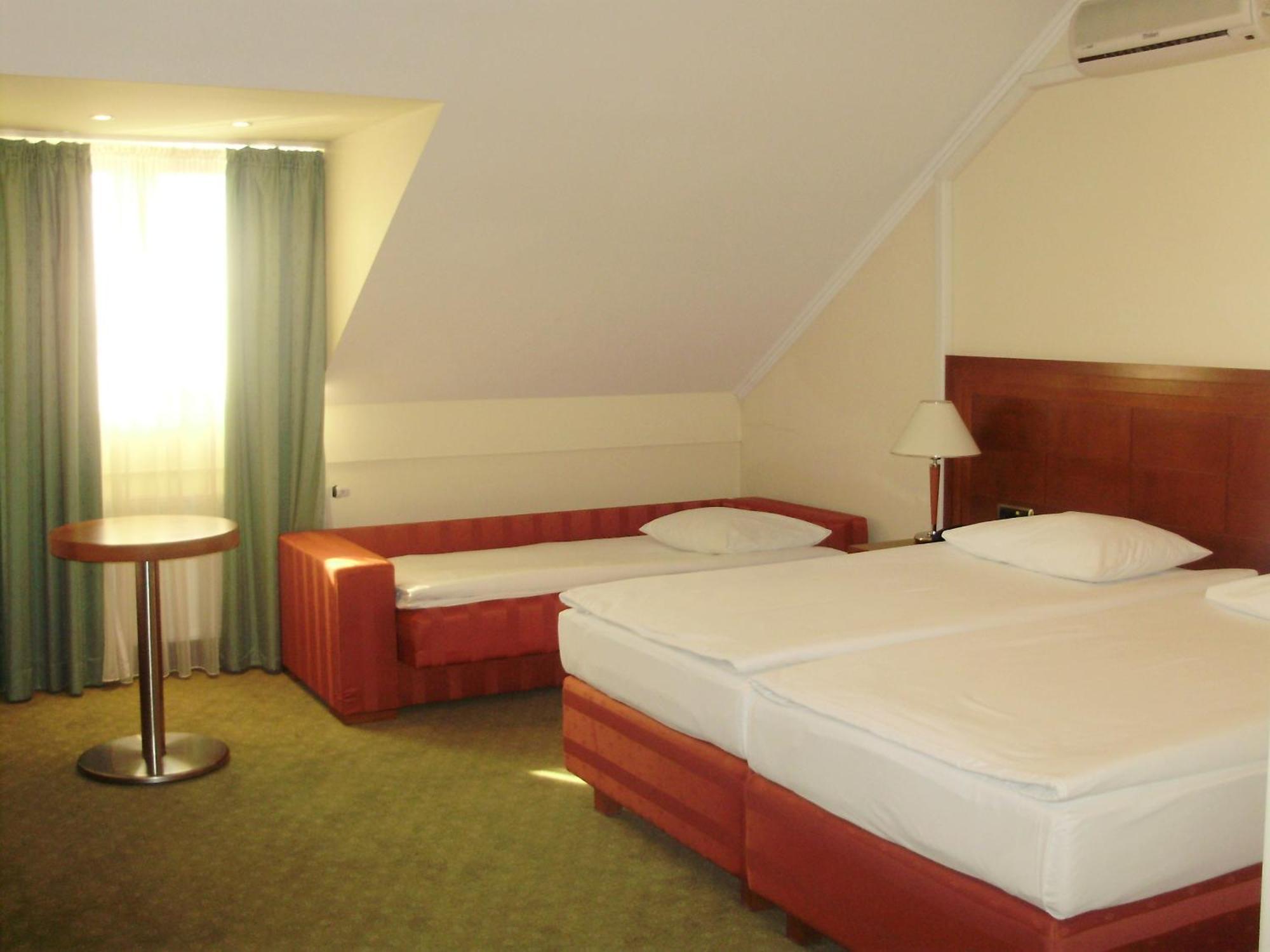 Hotel Kralj Donji Kraljevoc Номер фото