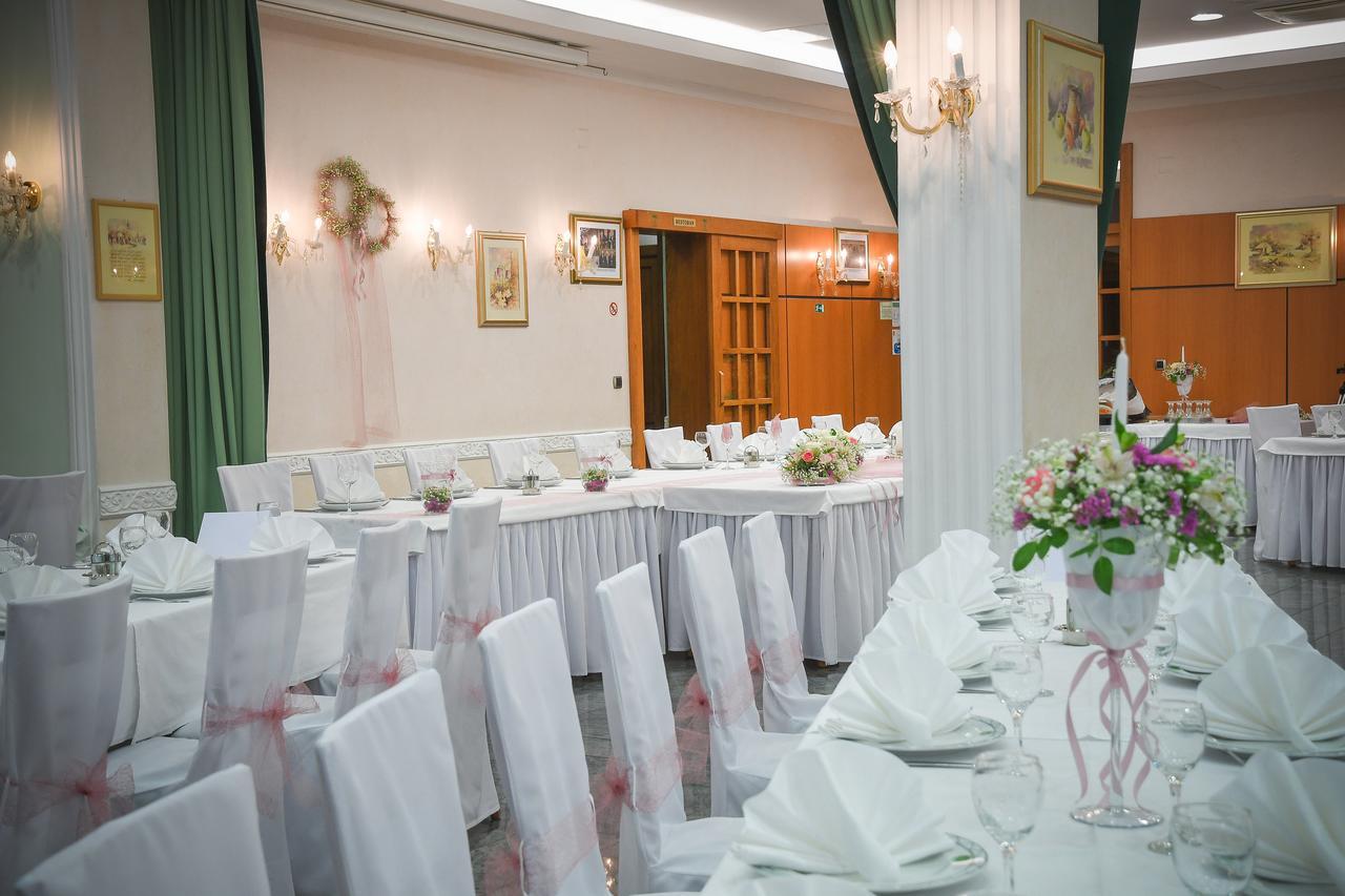 Hotel Kralj Donji Kraljevoc Екстер'єр фото