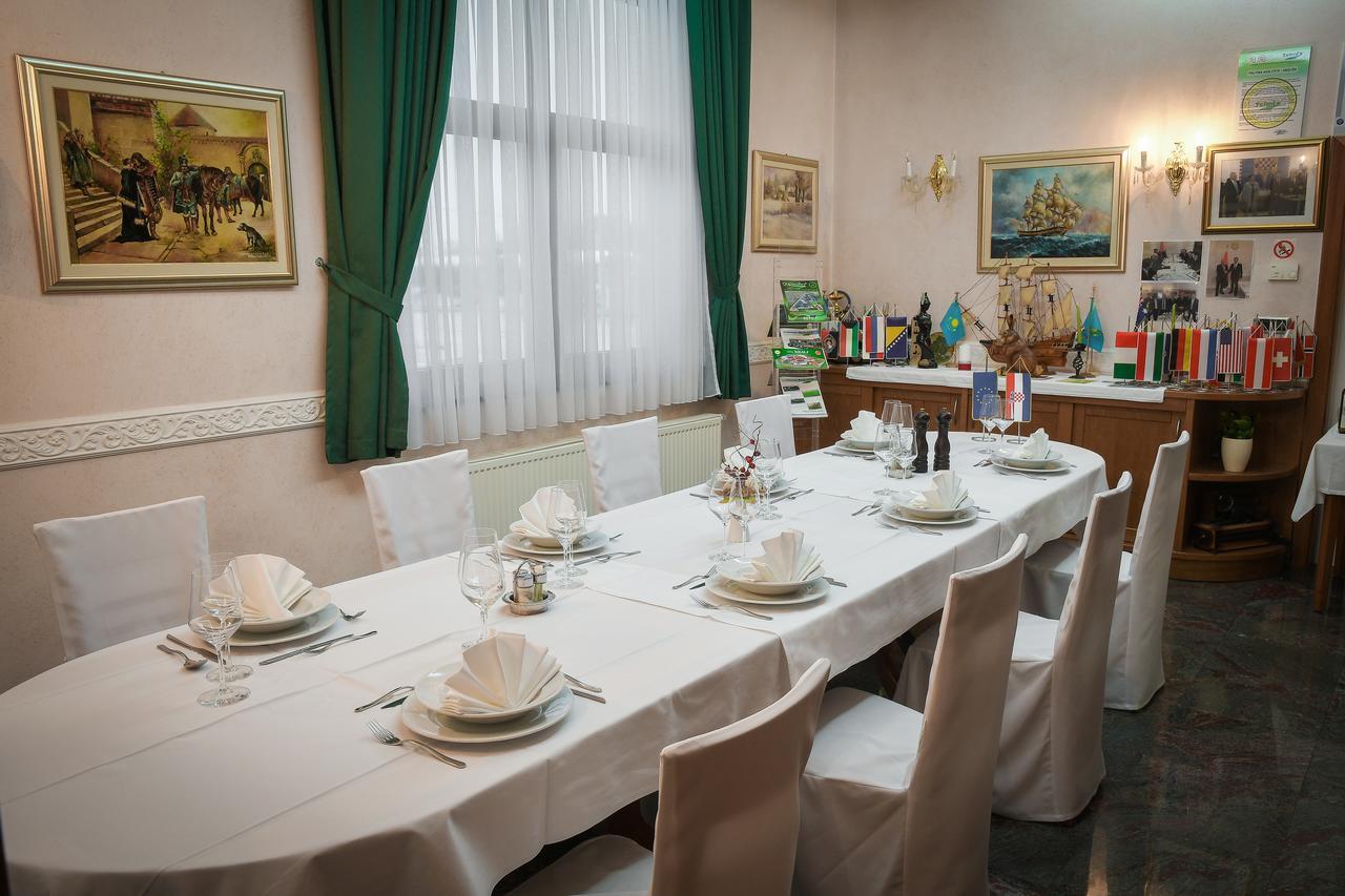 Hotel Kralj Donji Kraljevoc Екстер'єр фото